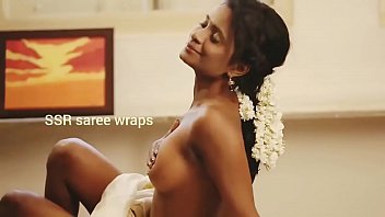 to stripping nude saree Sunny leone 18 year old