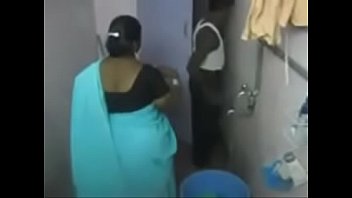 bed fuck indian fat on aunty Katina kaif x